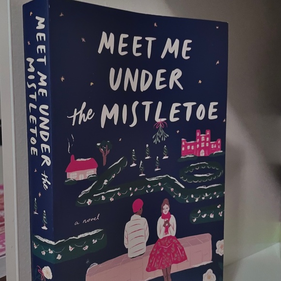 Meet me under the mistletoe by Jenny Bayliss - Picture 1 of 2